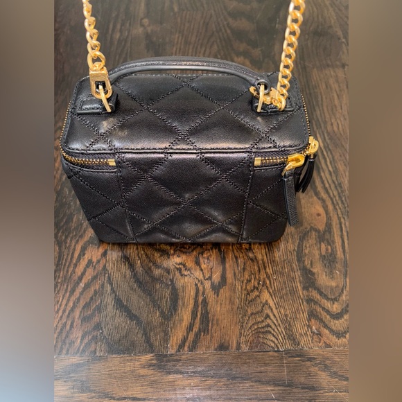 Tory Burch Willa Mini Vanity Bag Quilted Crossbody Shoulder Black Leather NWT - Picture 4 of 15